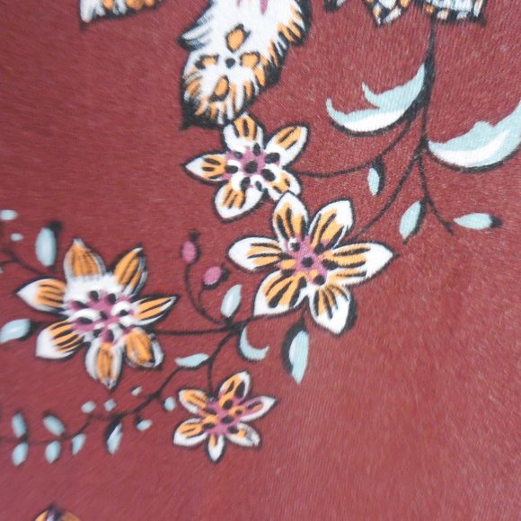 Maurices Floral Tank Tops Size S & M - Picture 5 of 7